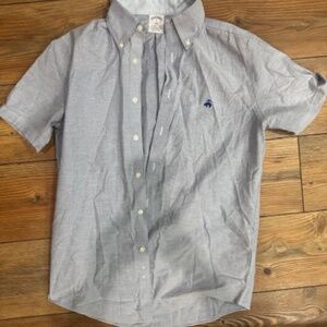 Brooks Brothers Short-Sleeve Shirt (regent fit) - Size Small